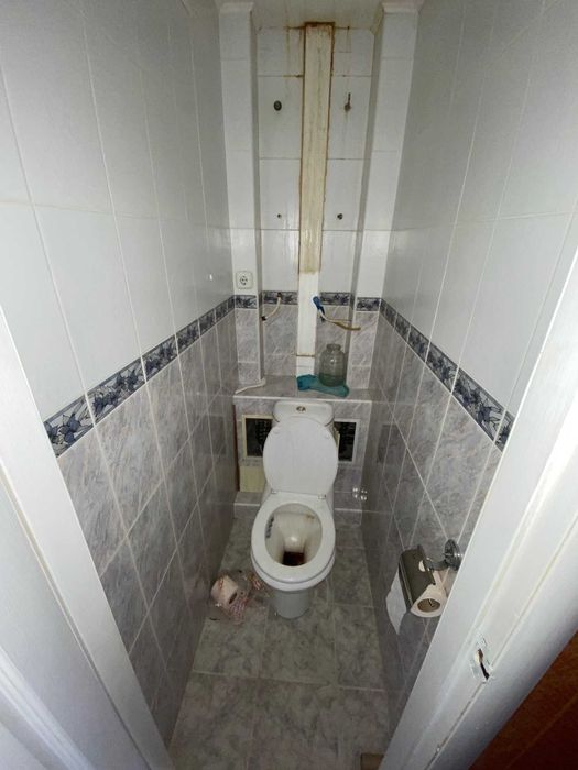 Продаж 2-к квартири. м.Вишгород, вул.Симоненка, 7. 45000$