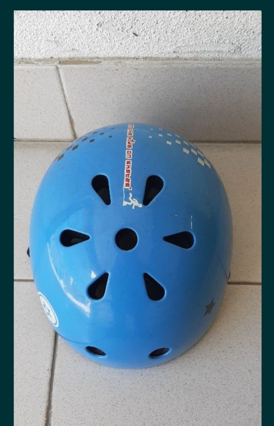 Capacete de crianca p/trotineta, patins em linha, skate ou bicicleta