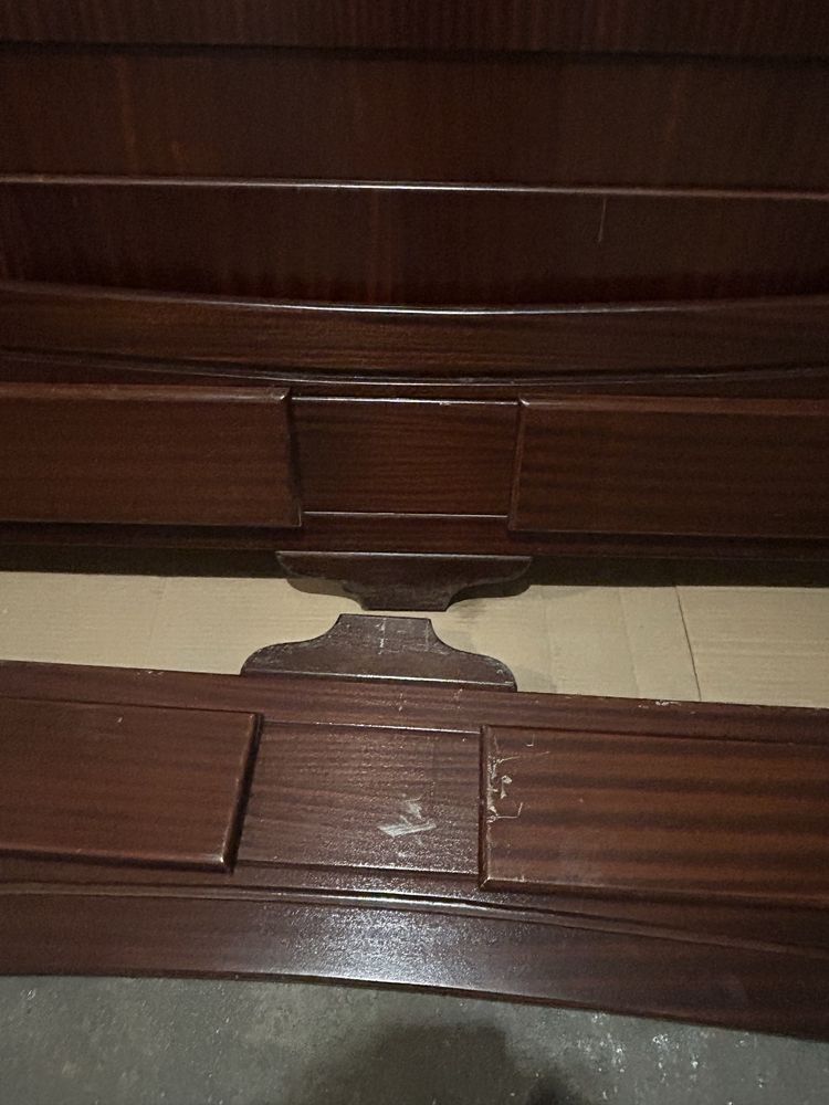 Cama de casal com colchao