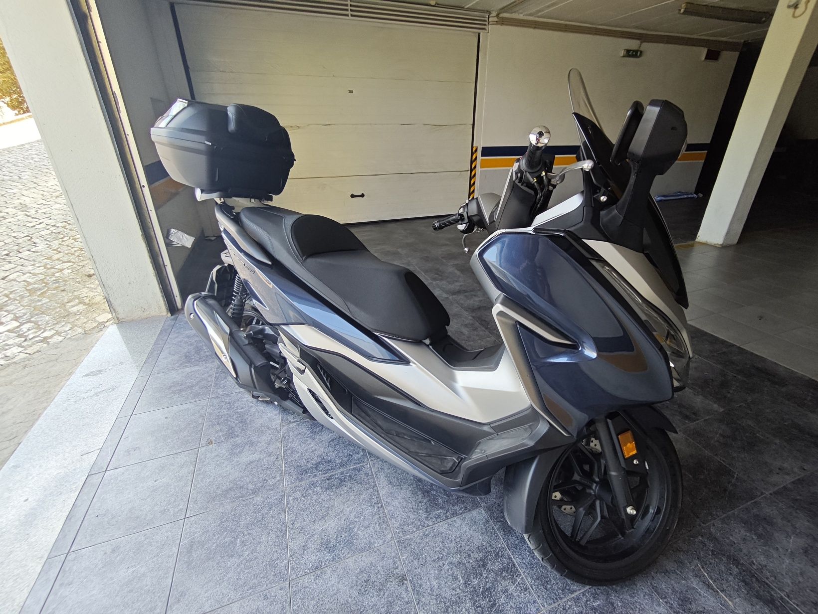 Honda Forza 300 6Mil km