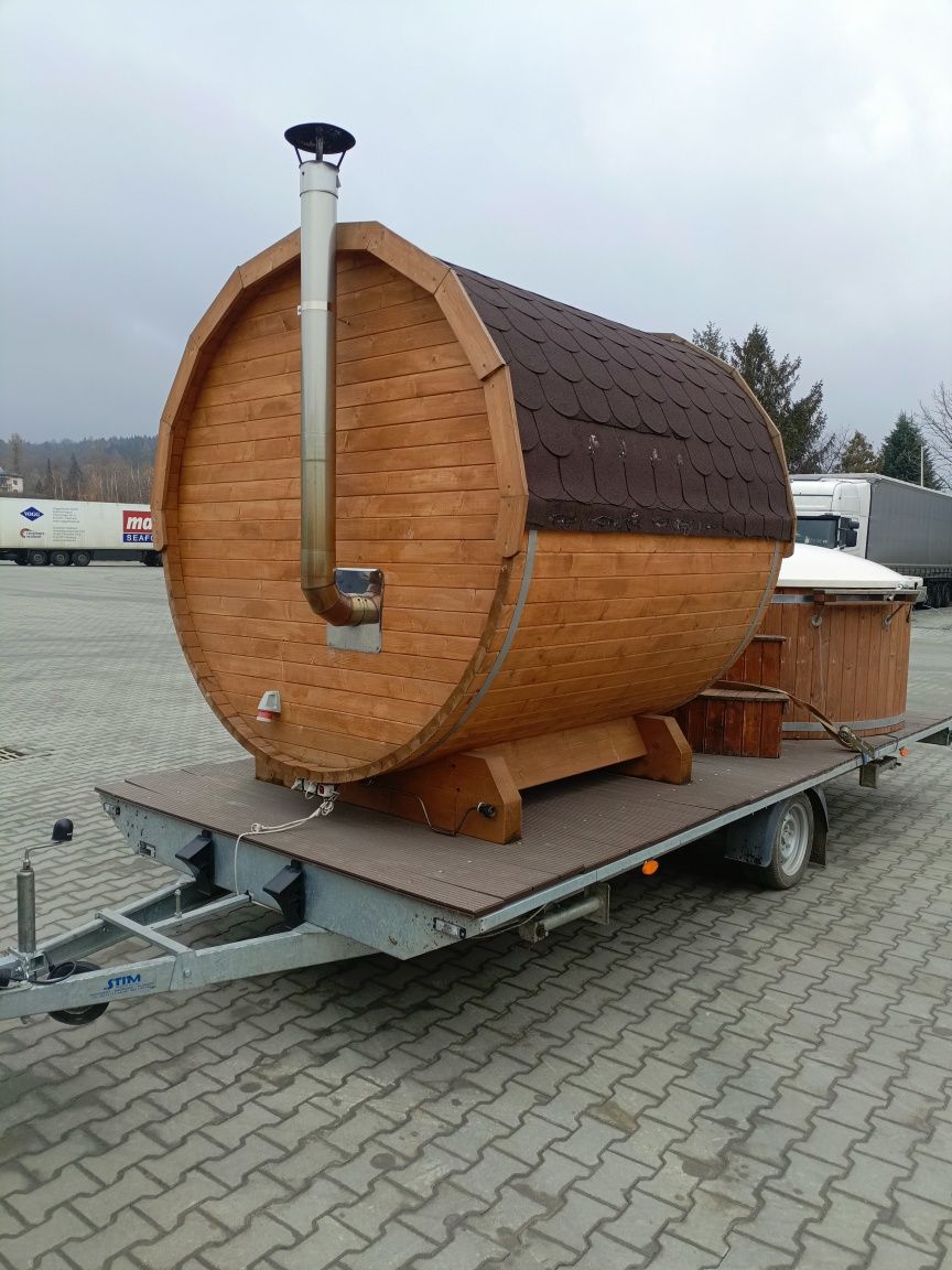 Wynajem mobilnej bali jacuzzi i sauny