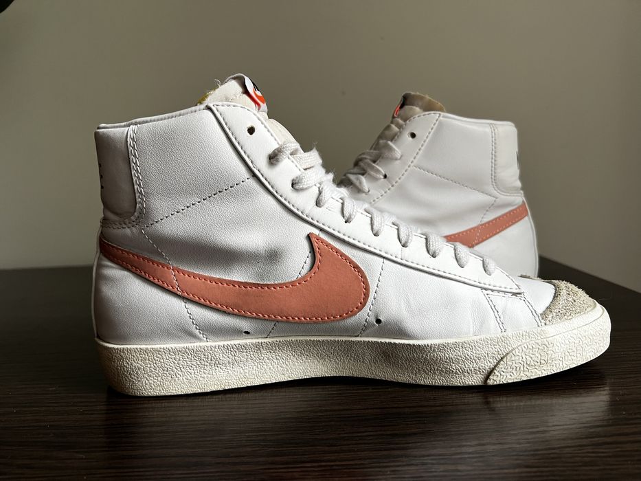 Кеди Nike Blazer Mid 77 White Atomic Pink CZ1055-110 Роз 40 на 25.5 см