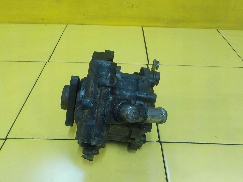 BMW 7 E65 750i 4.8 V8 06r 367KM N62 pompa wspomagania 7696974113