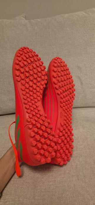 Buty do pilki nożnej adidas r. 48
