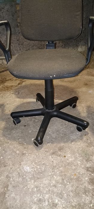 Продам кресло компьютерное