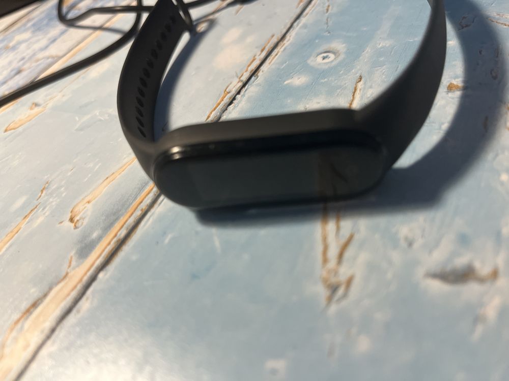 Zegarek xiaomi mi band 5lub6 plus ładowarka