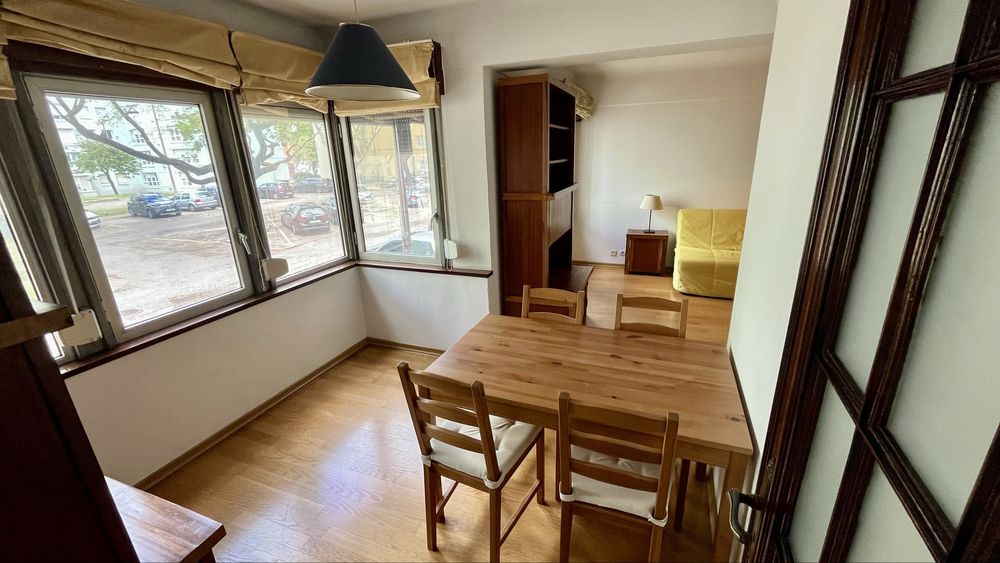 Quarto p/ estudantes (raparigas) - Programa de renda acessível