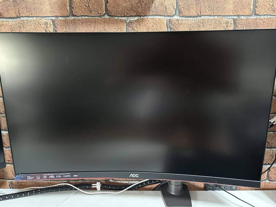 Monitor AOC 240HZ