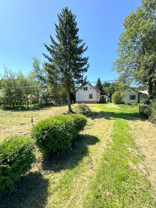 Dom w Nowym Sączu przy ul. Lwowskiej . Działka 23,71 ar za 450.000zł