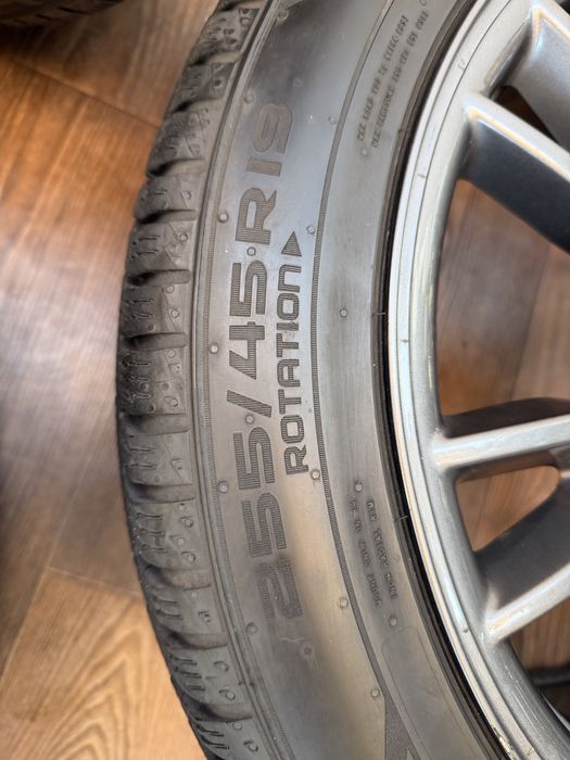 Диски шини Tesla S Plaid 5/120/19 285/40/19 - 255/45/19