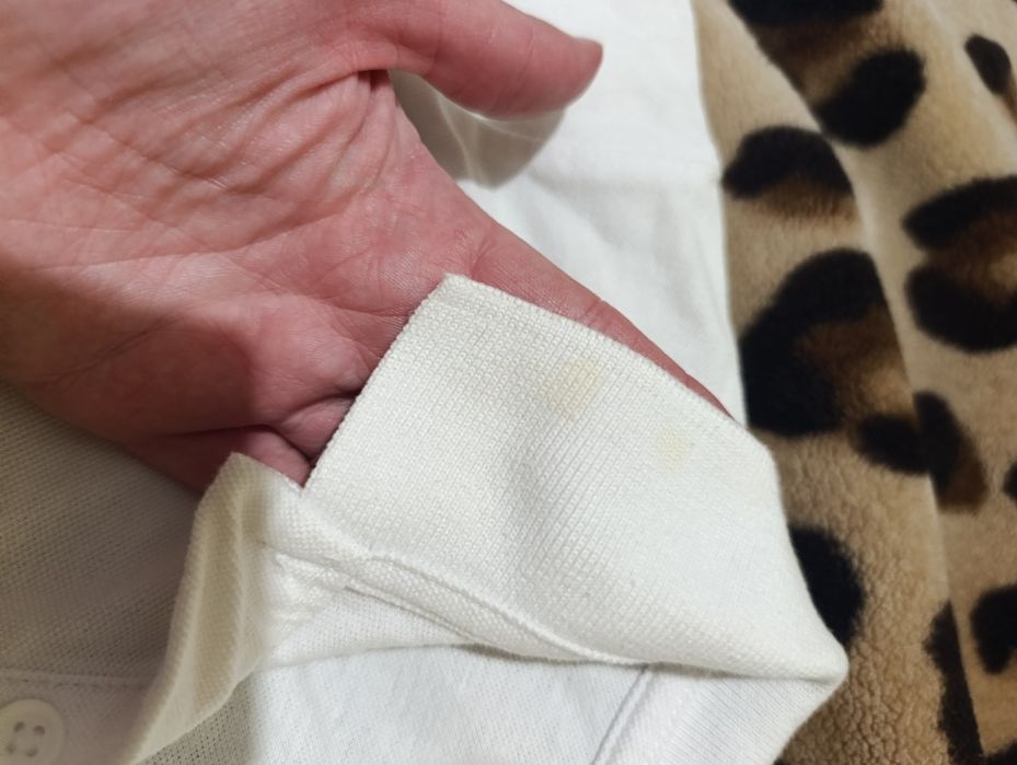 Безкоштовно футболочка