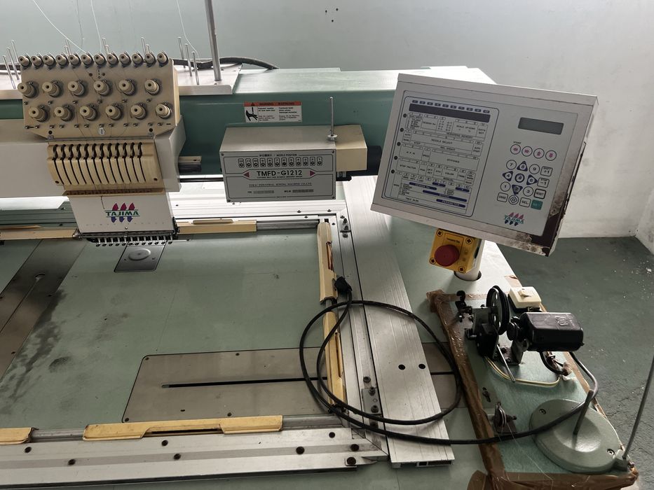 Maquina Bordar TAJIMA 12 cabeças 12 agulhas