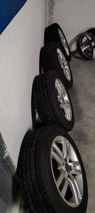 2 conjuntos jantes saab