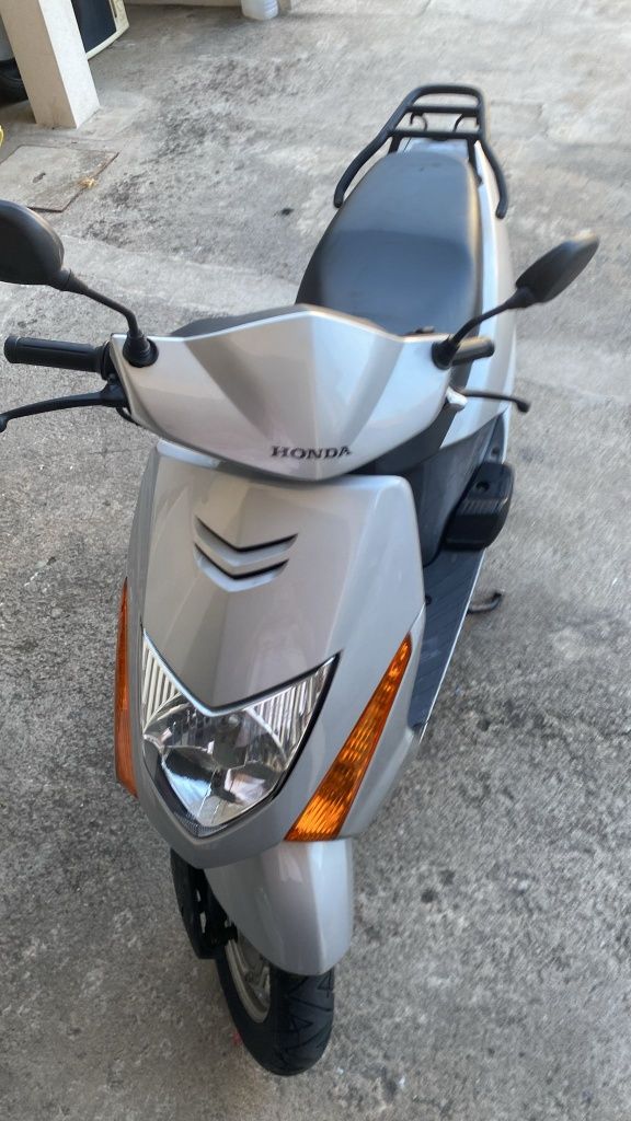 Honda lead *Apenas 5 mil km*