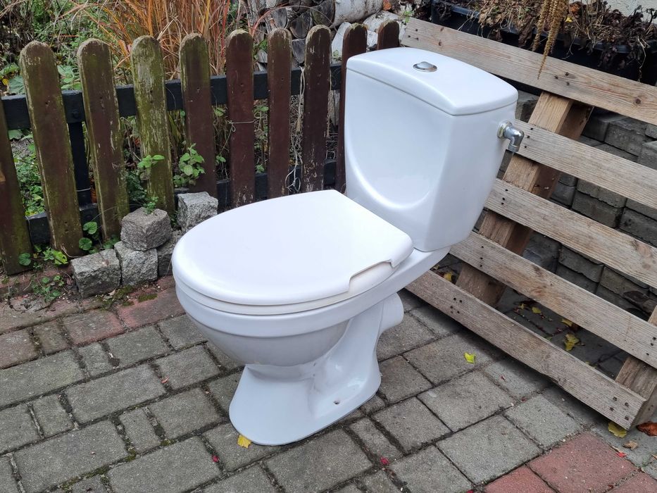 Sedes ze spłuczką, oddam za darmo