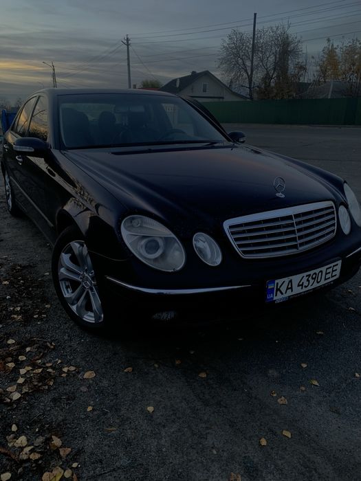 Mersedes w211 2003рік