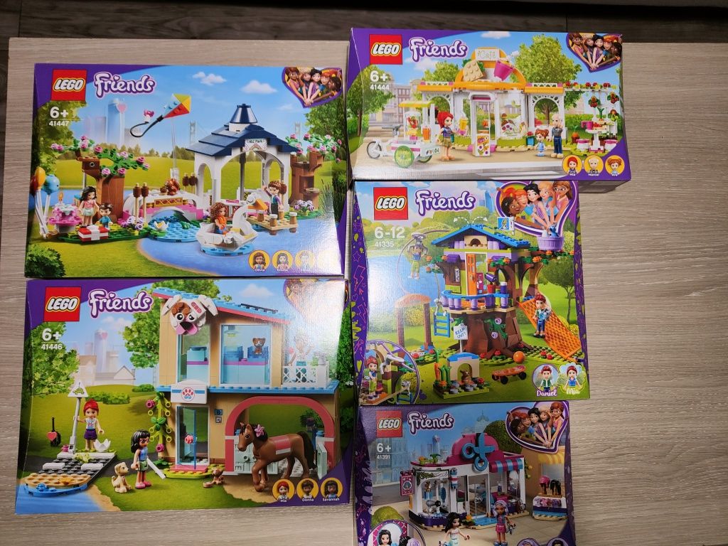 Zestaw 5 pudełek Lego Friends + gratis 3 małe zestawy