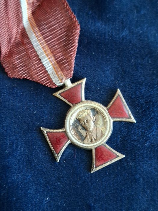 Krzyż im. Janka Krasickiego (srebrny)