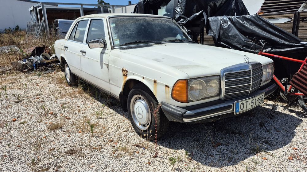 Mercedes 300d PARA RESTAURO ou peças