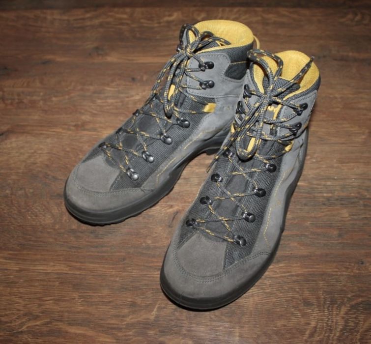 Ботинки Lowa Gore-tex 39 размер