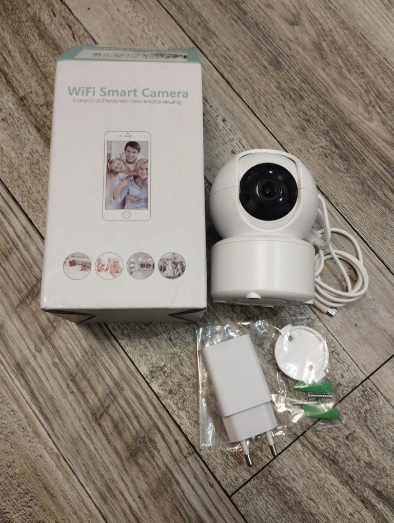 Бездротова поворотна IP камера WiFi microSD Care Cam для відеоспостере