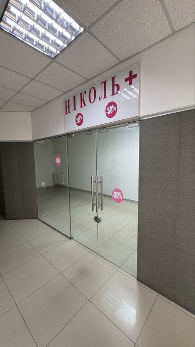 Здається в оренду приміщення в центрі м.Хуст