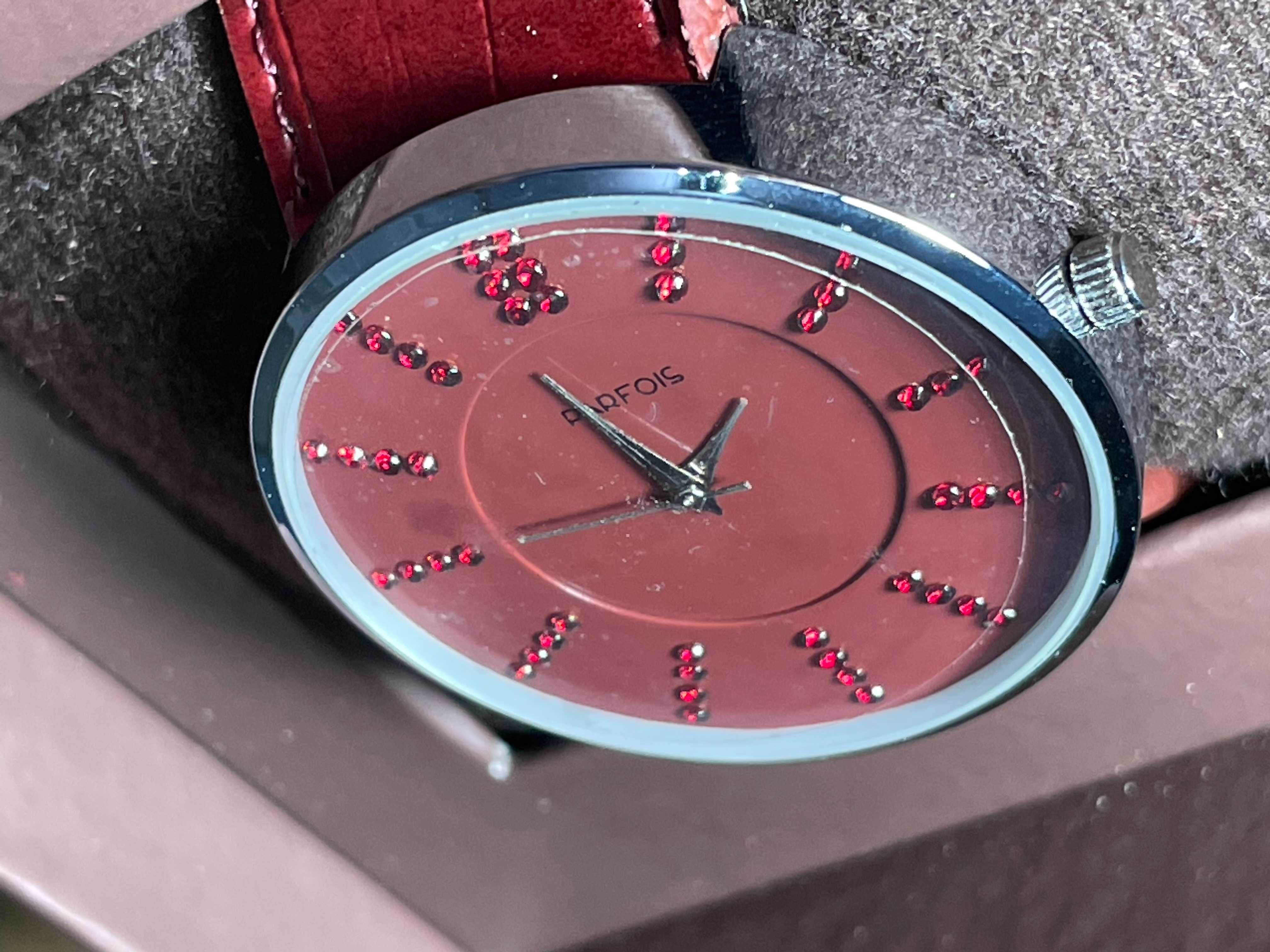 Часы PARFOIS (Парфуа) - португальский бренд Новые