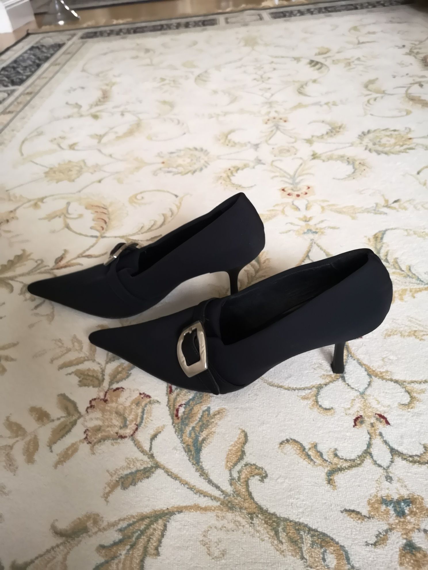 Szpilki czarne - PRIMA Moda: rozm.41