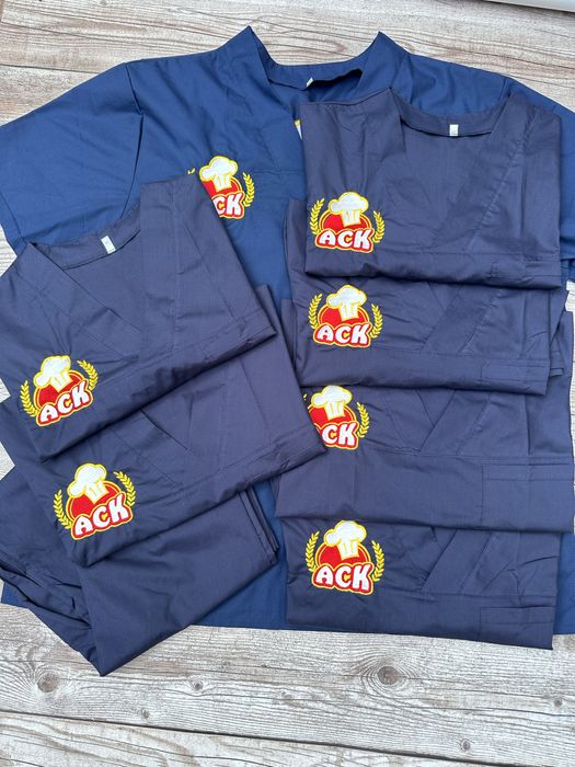 Вышивка логотипов на одежде. Машинная вышивка