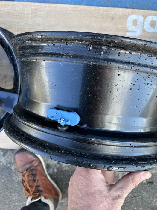 Goauto диски на Шевроле Опель 5/105 r16 et38 6.5j dia56.5 чорні з датч