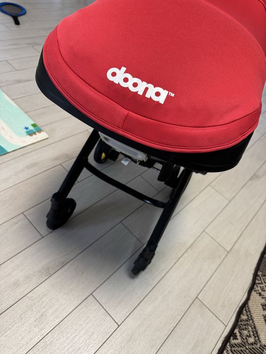 Автокрісло doona з базою