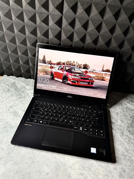 Сенсорний Ігровий Ноутбук Fujitsu / intel i5-Gen 7 / DDR4 8GB