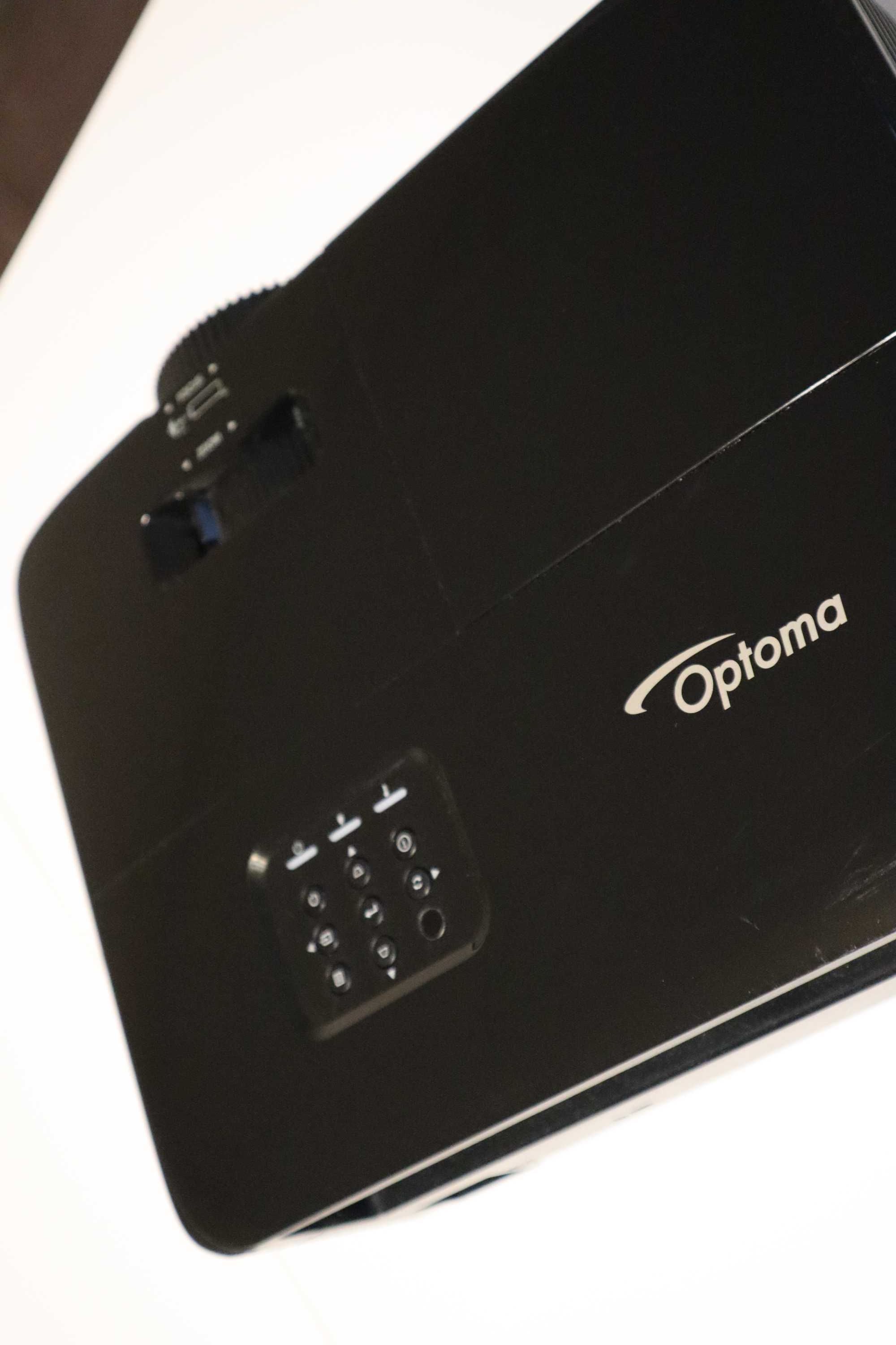 Projektor OPTOMA HD28e