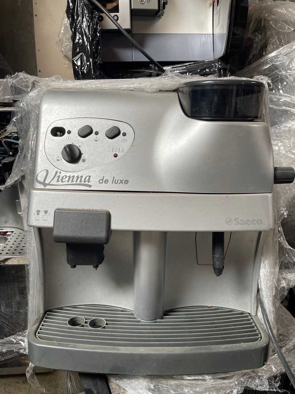 Кавомашина Saeco, Delonghi на запчастини
