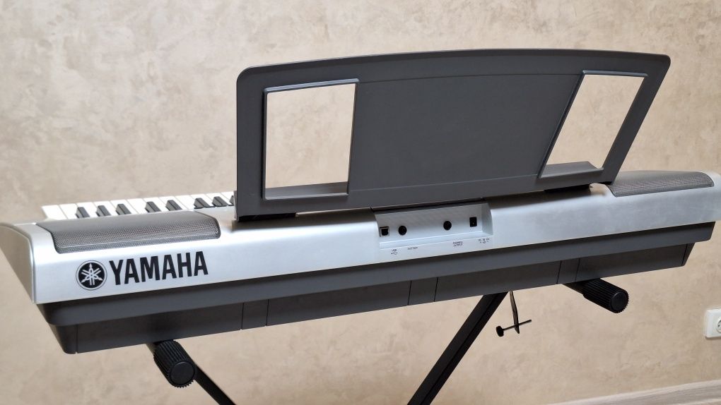 Синтезатор Yamaha PSR-E403!!! Динамічна модель + Подарунки.