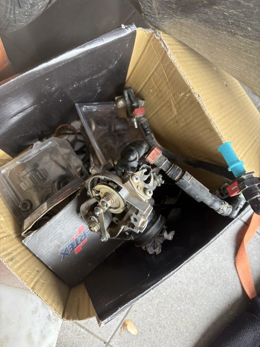 Czesci kawasaki kxf 250 cross glowica kartery