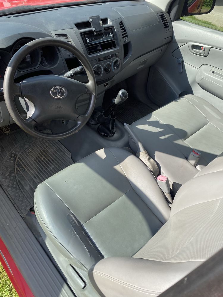 Toyota Hilux , salon Polska ,4x4 , single cab ,