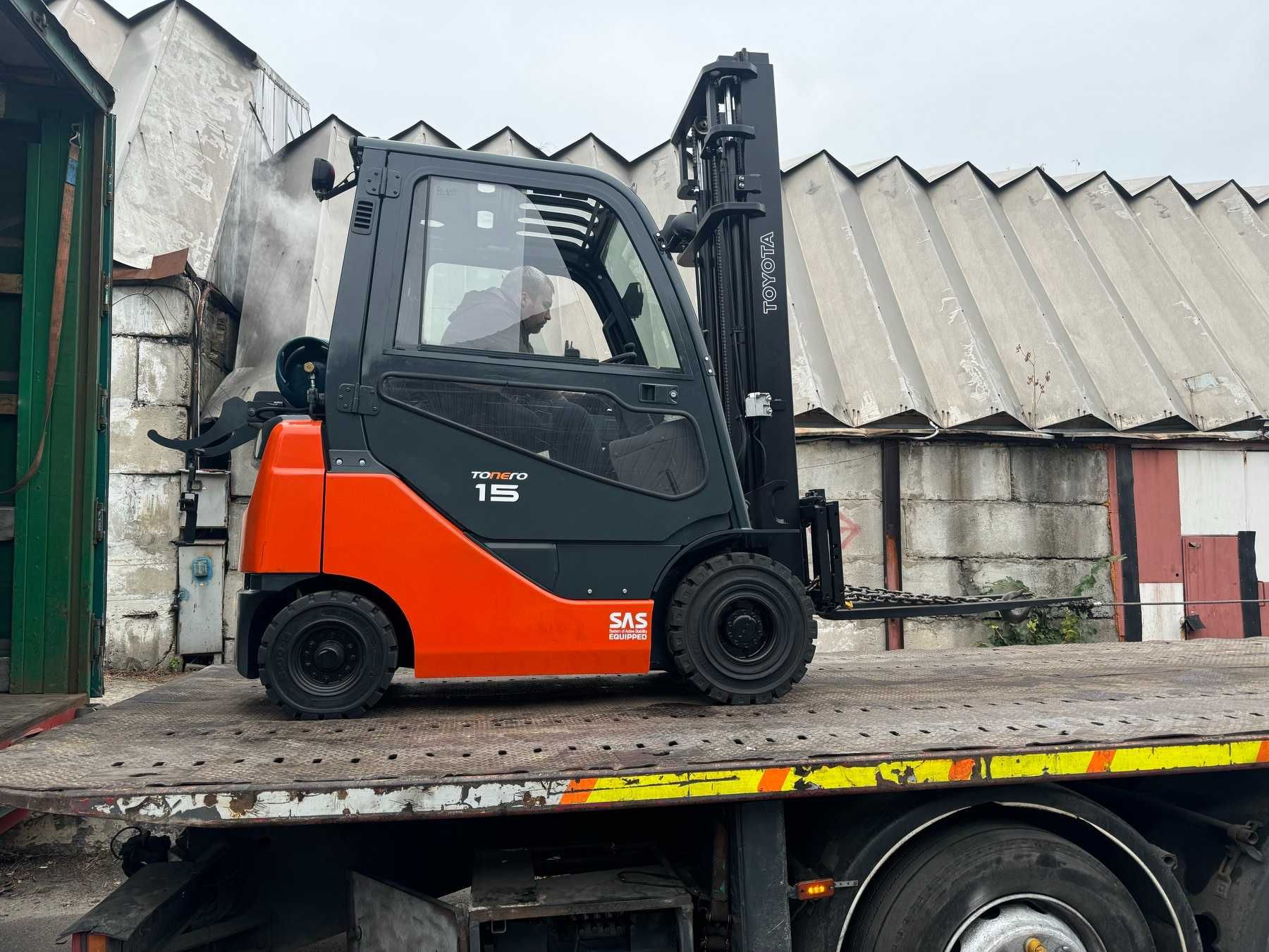 TOYOTA 06-8 FGF 15 газовий навантажувач, кара, погрузчик