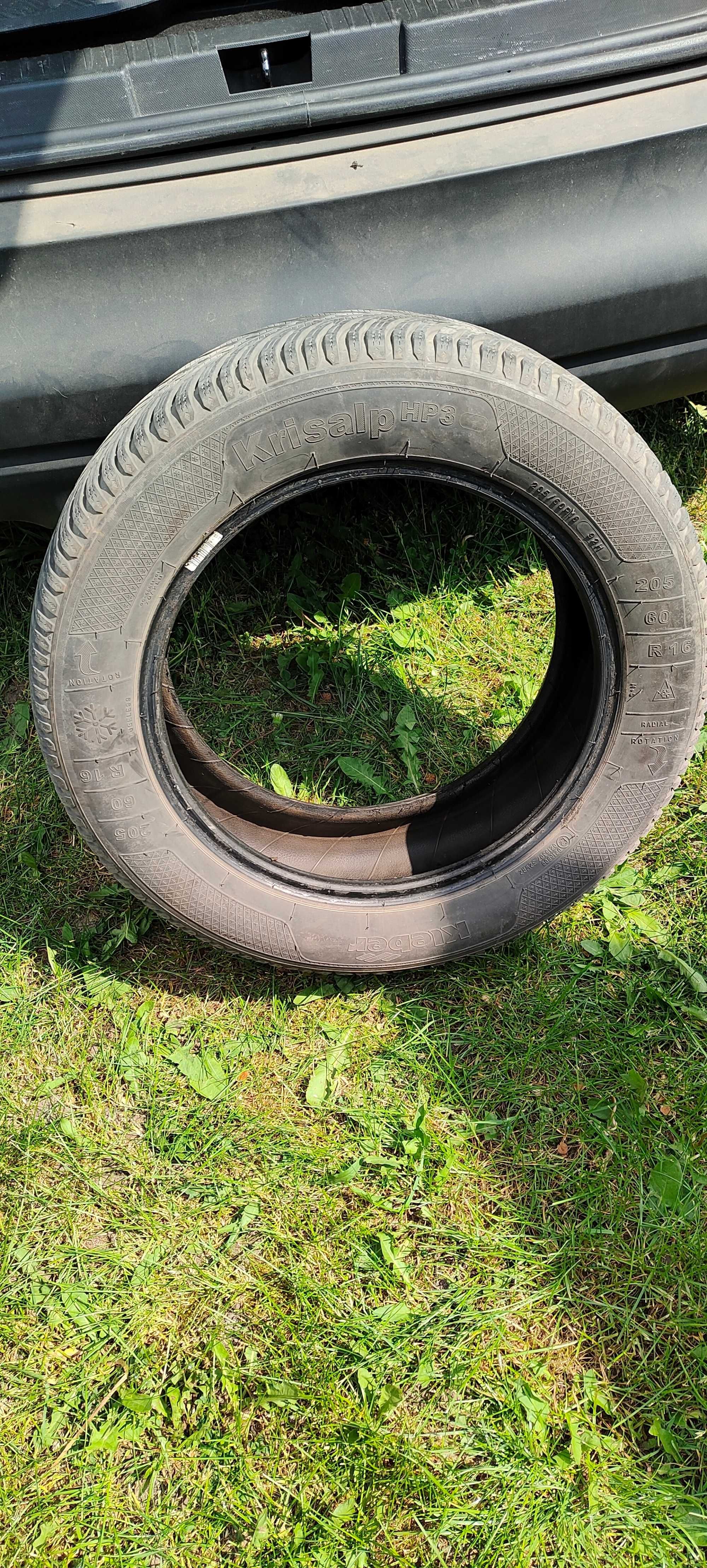 Opony zimowe 205/60 R16