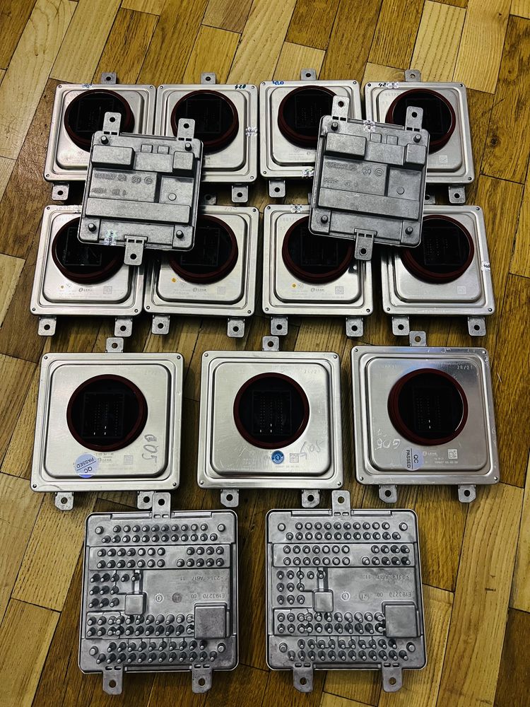 LED модуль BMW G20 G06 G05 G30 7933361-03; 7 933 358-03; 9 850 445-01