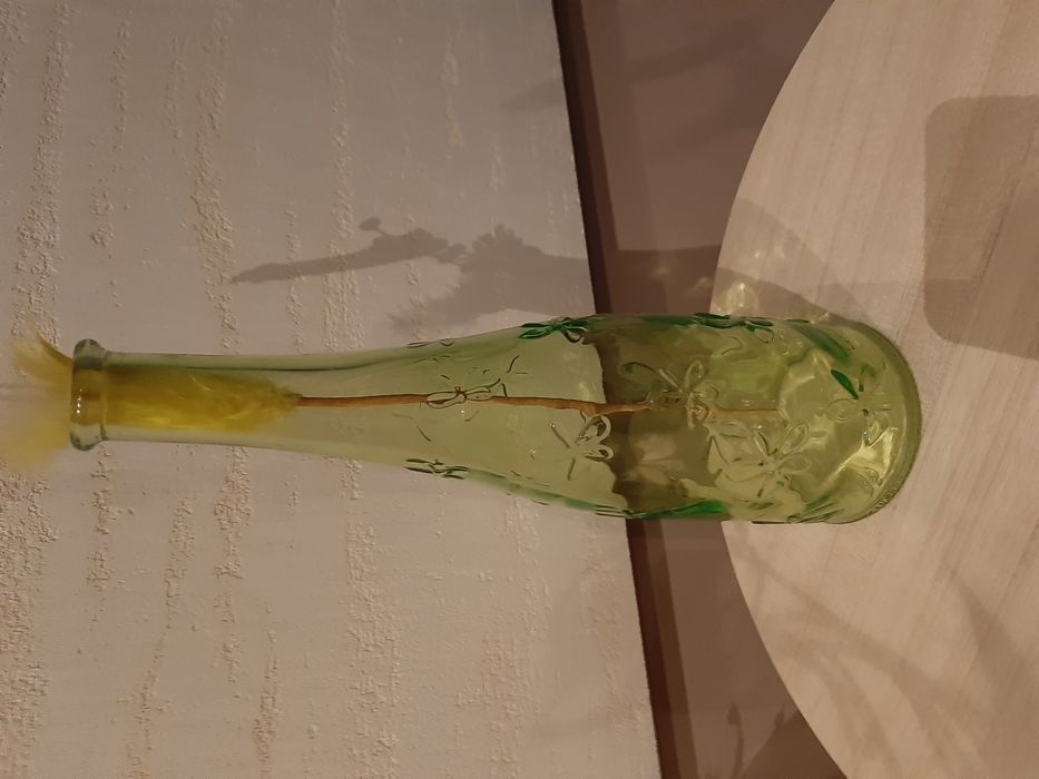 Stary wazon butelka wazonik Ikea made in Russia projektu Emma Dafnas