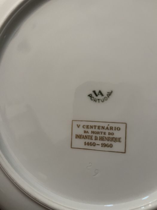 Conjunto de pratos e copos “barcos”