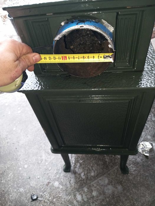 duży piec na drewno JOTUL 118