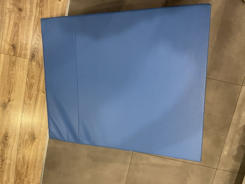 Klin kształtki rehabilitacyjny – 100 x 80 x 30 cm