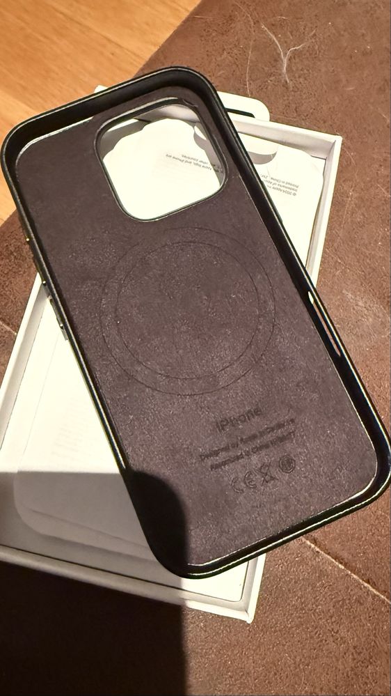 capa em couro para iphone 16 pro original