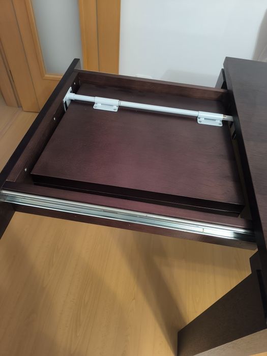 Conjunto de Sala - Mesa e 6 cadeiras