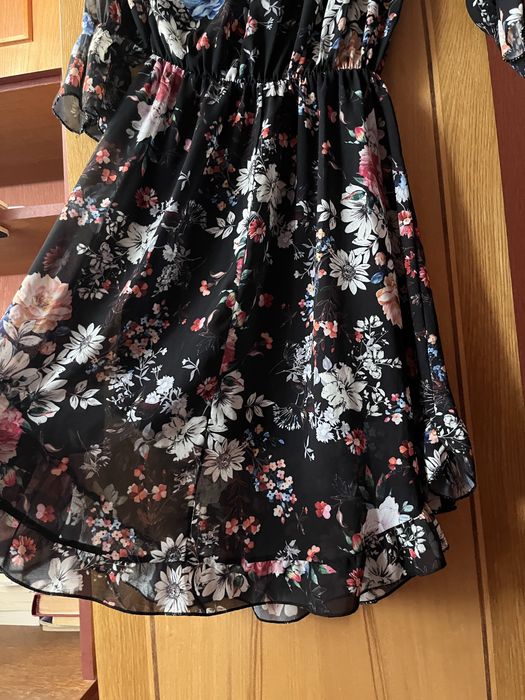 Сукня у квітковий принт