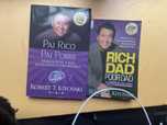 2 livros do robert kiyosaki pai rico pai pobre, IQ financeira - ler