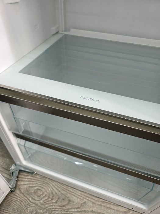 Вбудований Холодильник Miele®️K7734f 2023р DunaCool DailyFresh