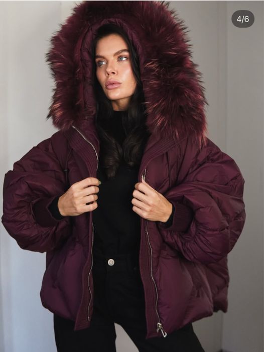 Пухова куртка з хутром
